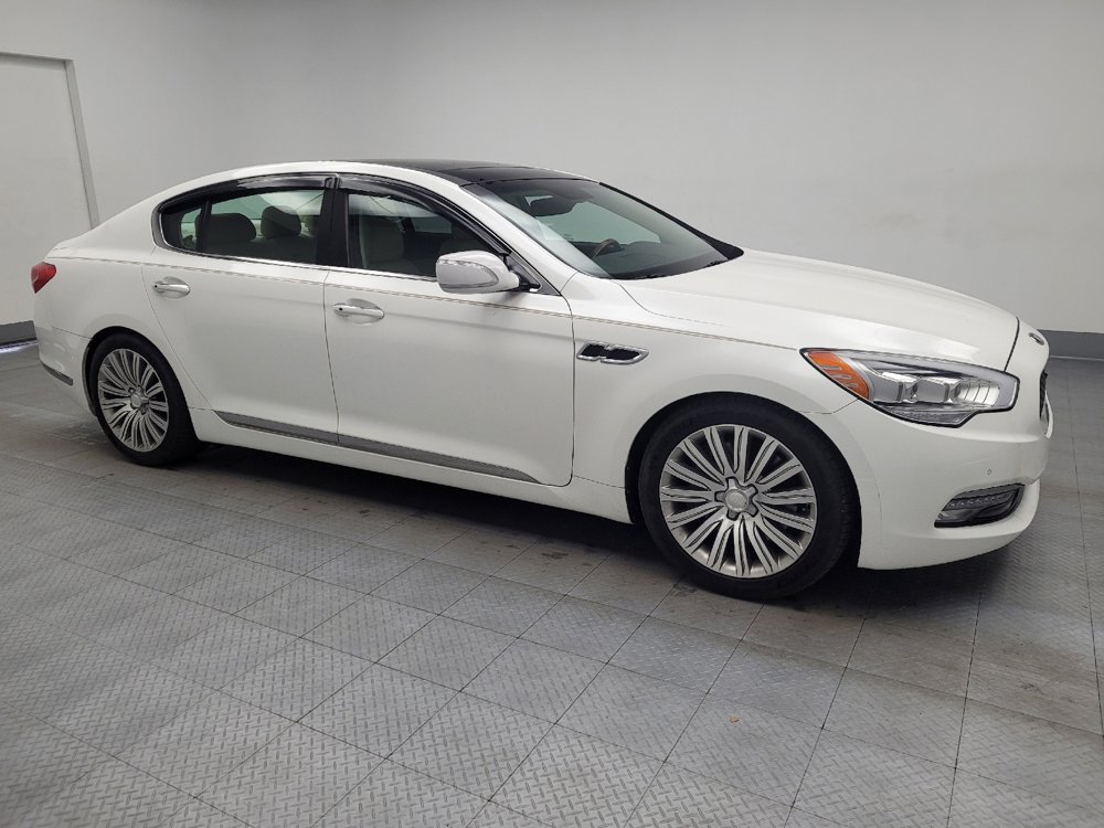 Used 2015 Kia K900 Premium w/ Interior Highline Package image 11