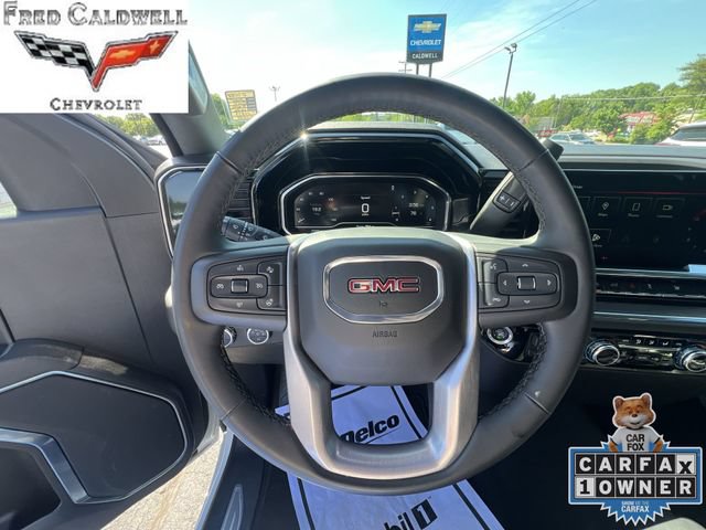 Certified 2025 GMC Sierra 1500 SLT RWD image 17