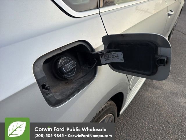 Used 2017 Volkswagen Passat 1.8T R-Line image 10