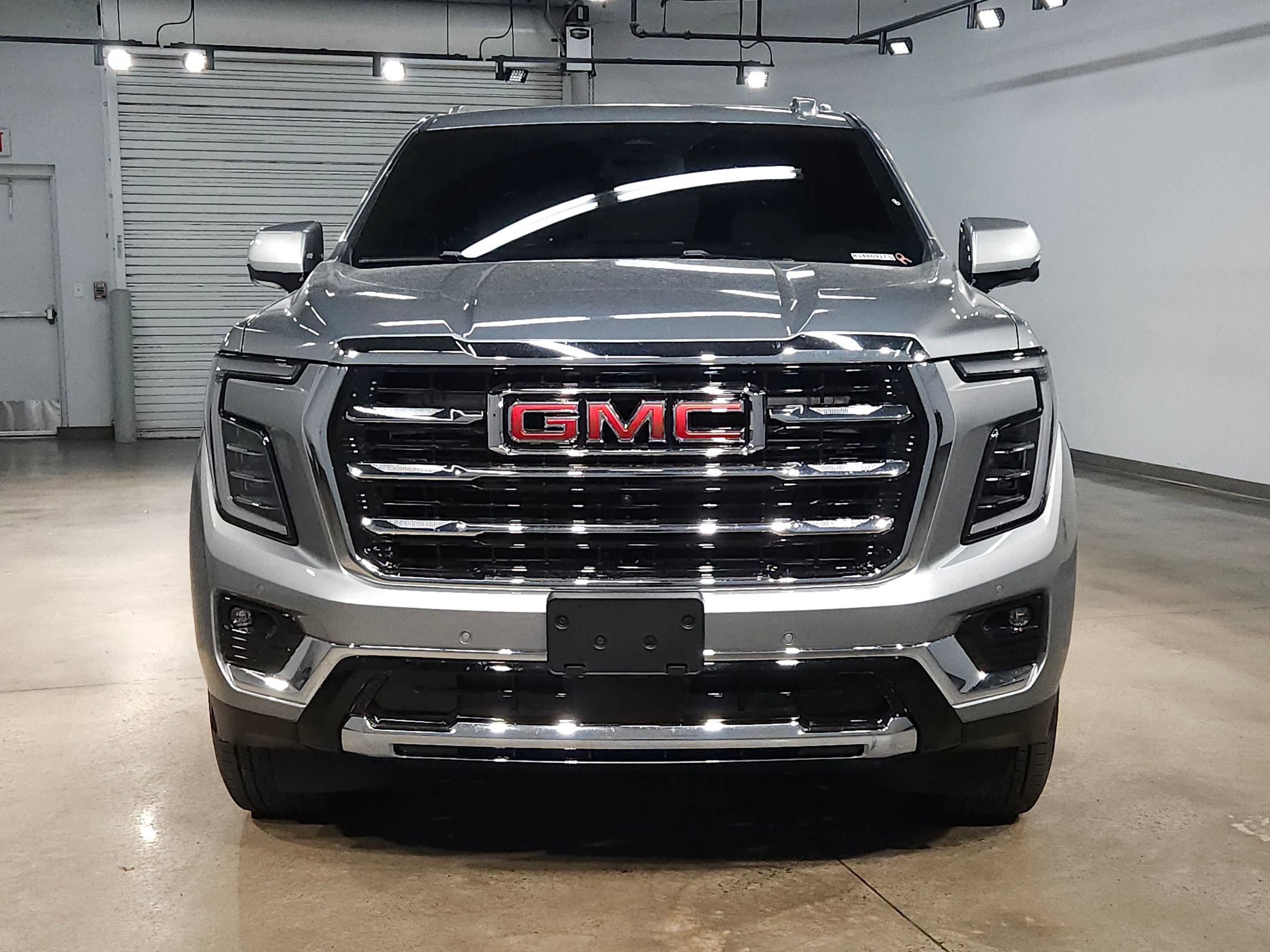 Used 2026 GMC Yukon Elevation image 2