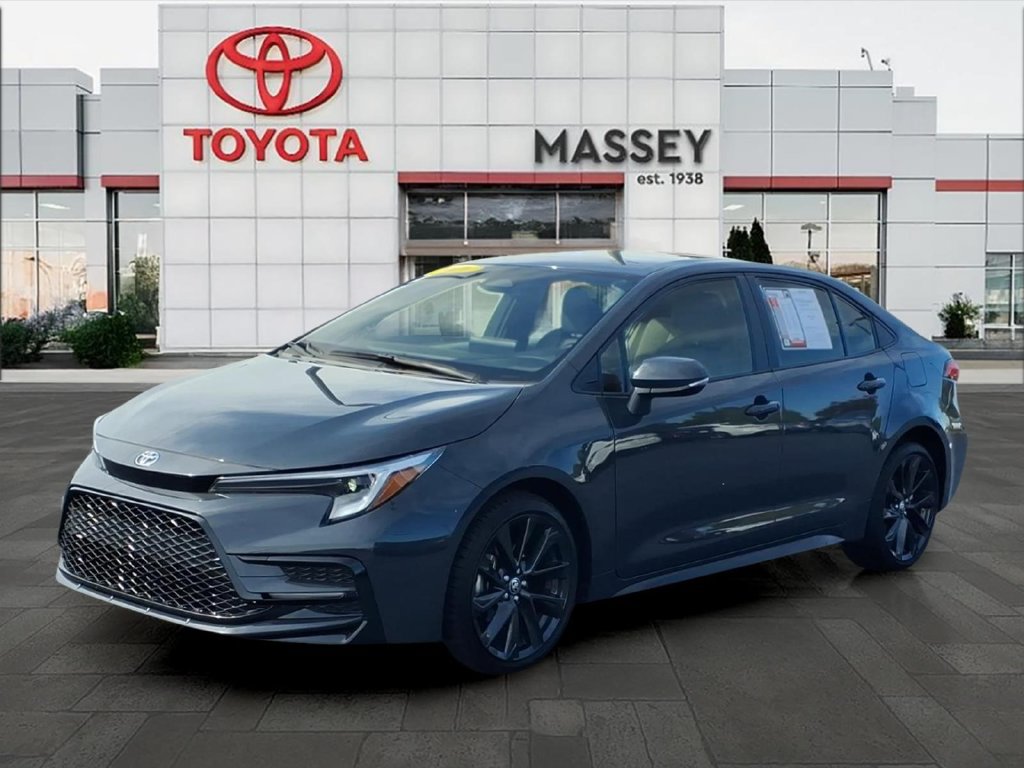 Used 2026 Toyota Corolla SE FWD image 7