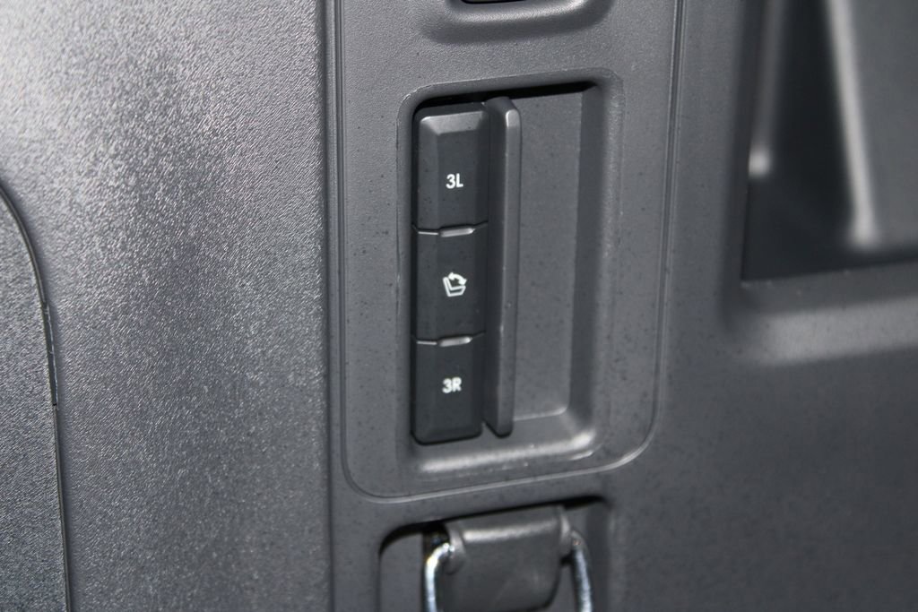 New 2025 Lincoln Navigator Reserve w/ Jet Appearance Package image 18