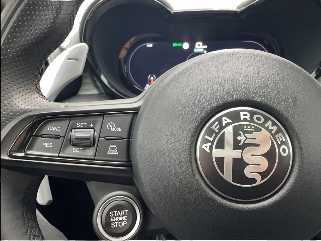 Used 2024 Alfa Romeo Tonale Ti AWD/4WD image 42
