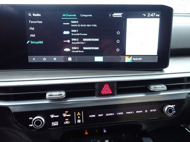 Used 2025 Kia Sorento SX Prestige w/ Olive Brown Leather Package image 25