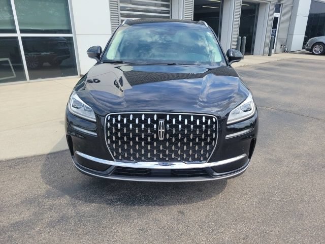 Certified 2024 Lincoln Corsair Reserve w/ Equipment Group 201A AWD/4WD image 8