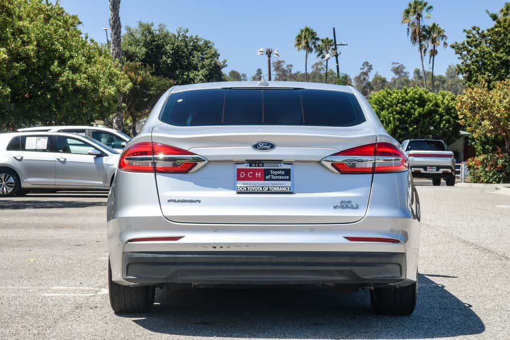 Used 2019 Ford Fusion SE FWD image 8