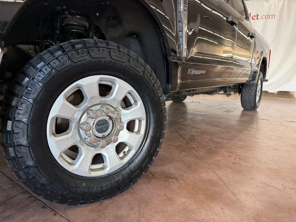 Used 2024 Ford F250 XLT image 20