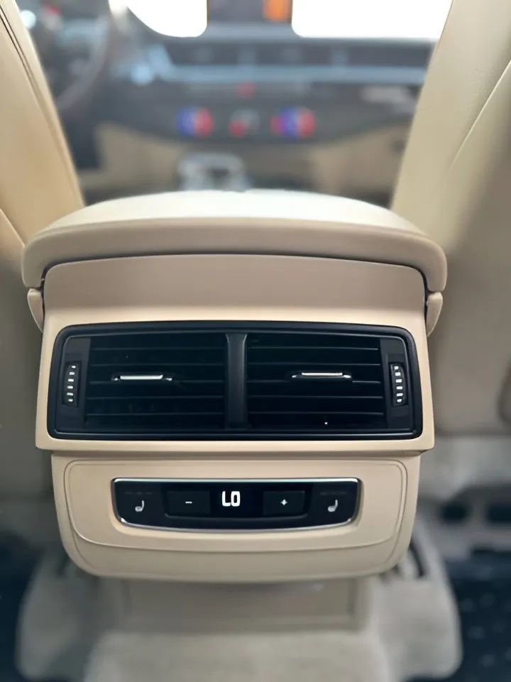 Used 2017 Audi Q7 3.0T Premium Plus w/ Premium Plus Package image 30