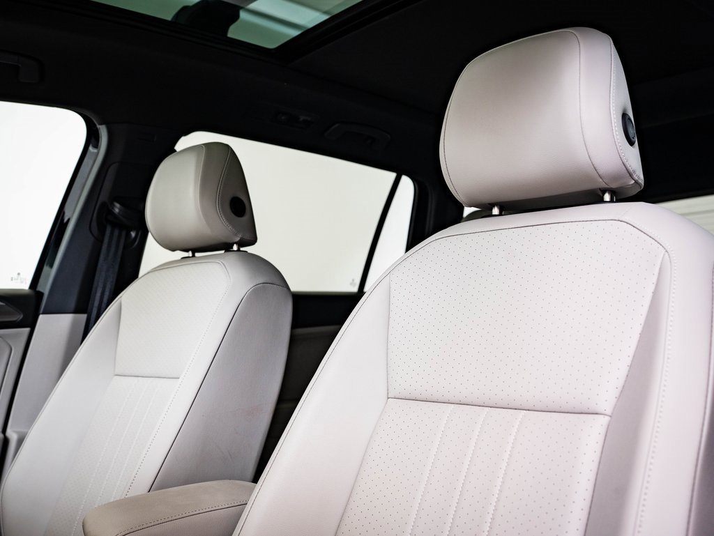 Used 2024 Volkswagen Tiguan SE R-Line image 21