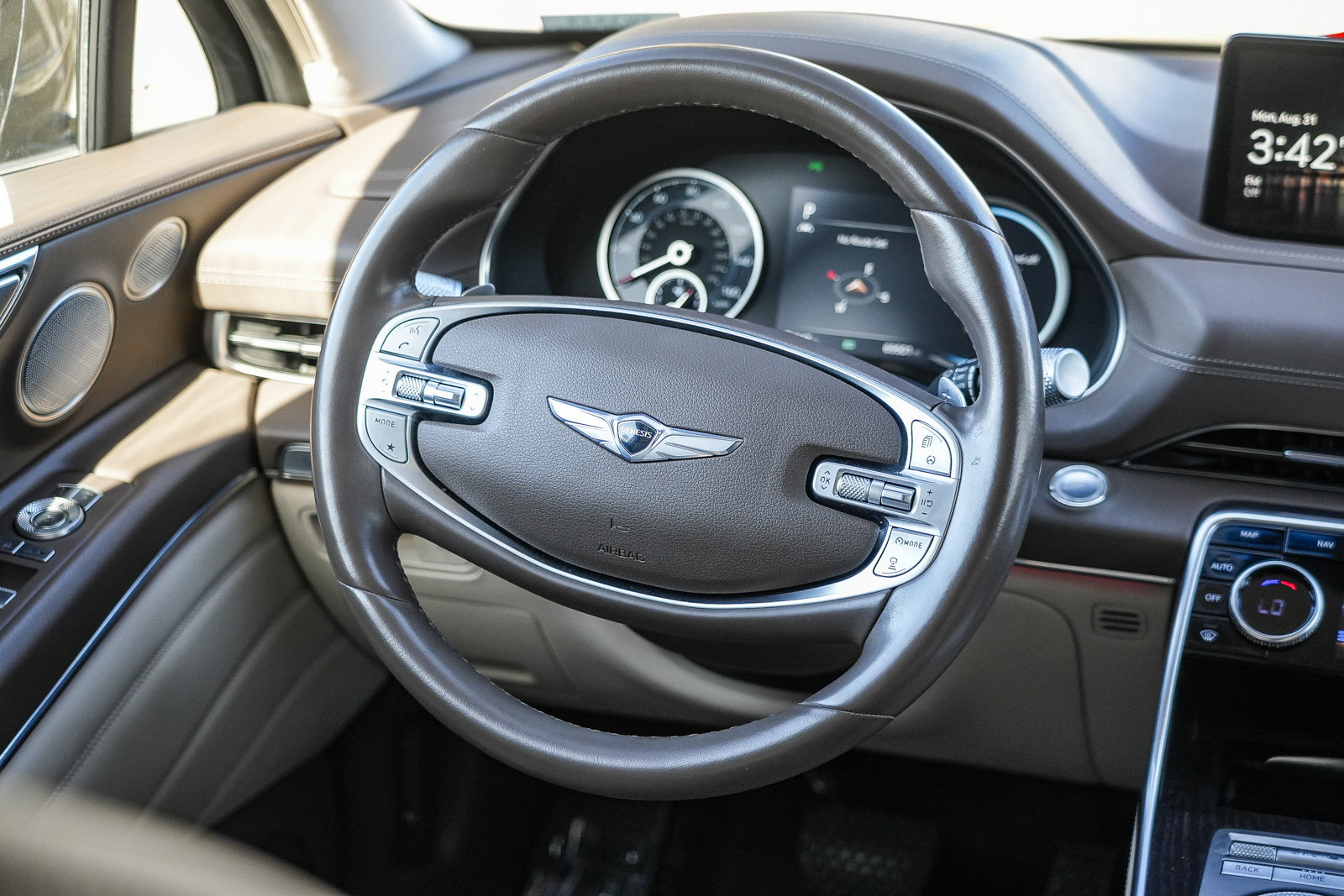 Used 2021 Genesis GV80 2.5T w/ Advanced Package 02 AWD/4WD image 15