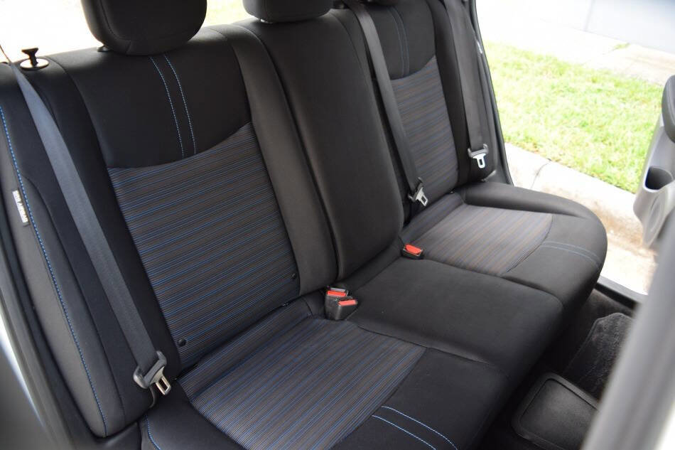 Used 2022 Nissan Leaf SV image 46