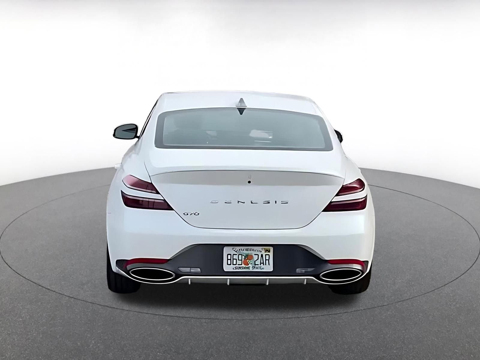 Used 2025 Genesis G70 2.5T image 14
