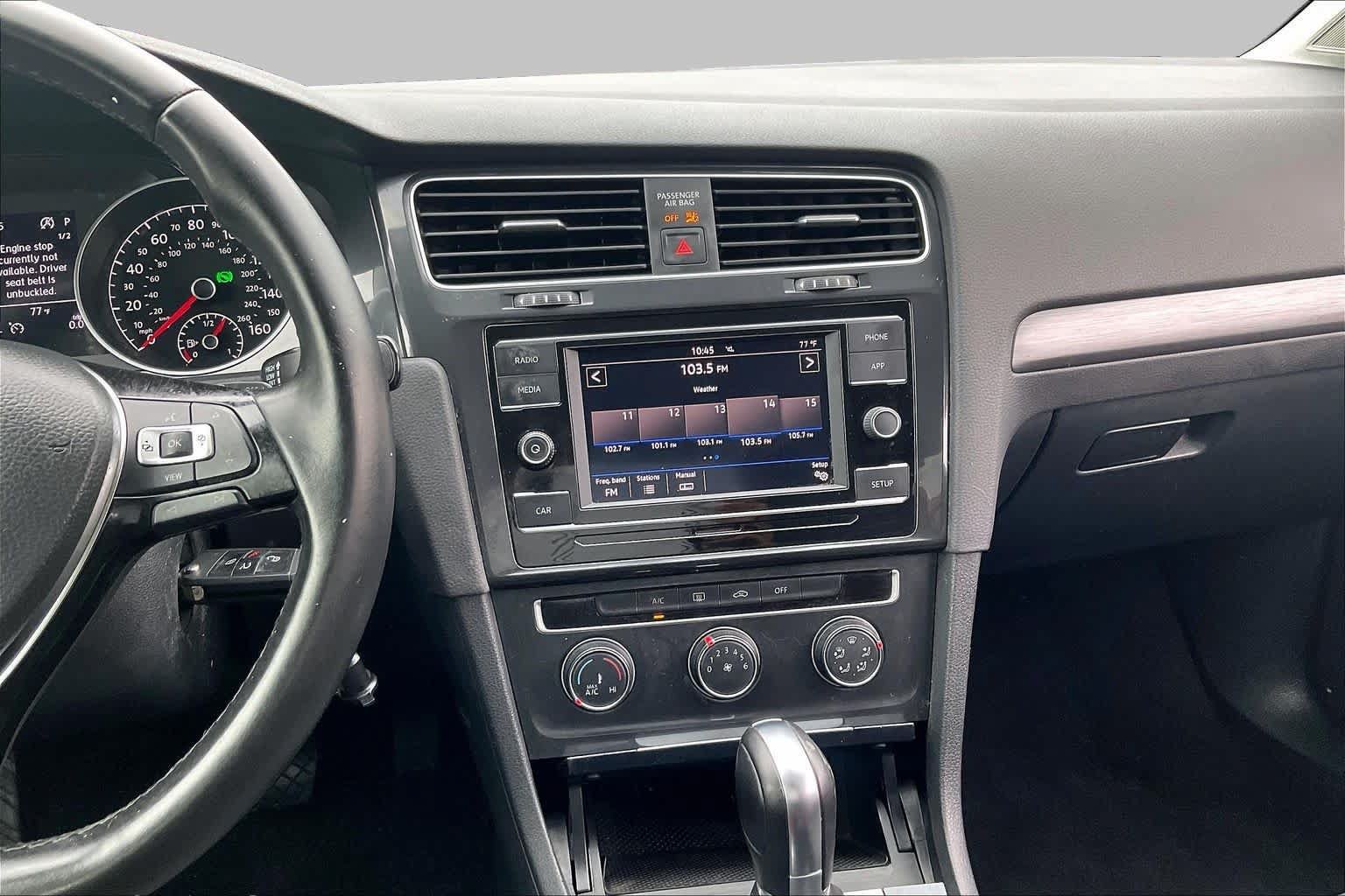 Used 2019 Volkswagen Golf S FWD image 6