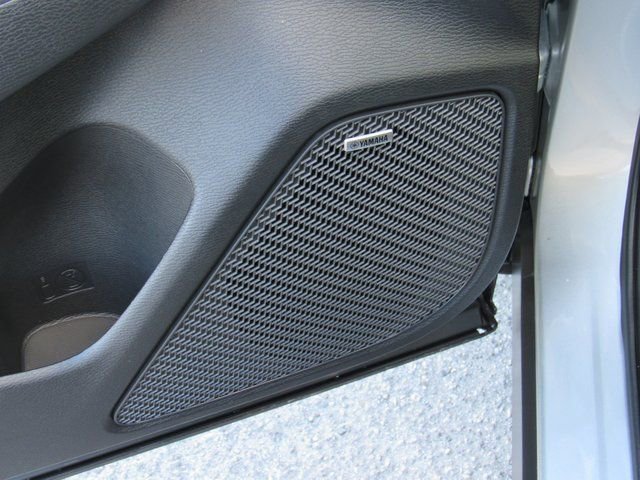 New 2026 Mitsubishi Outlander SE image 12