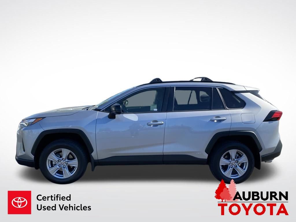 Certified 2024 Toyota RAV4 LE AWD/4WD image 5