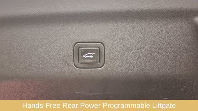 Used 2023 Chevrolet Tahoe LT w/ Luxury Package RWD image 18