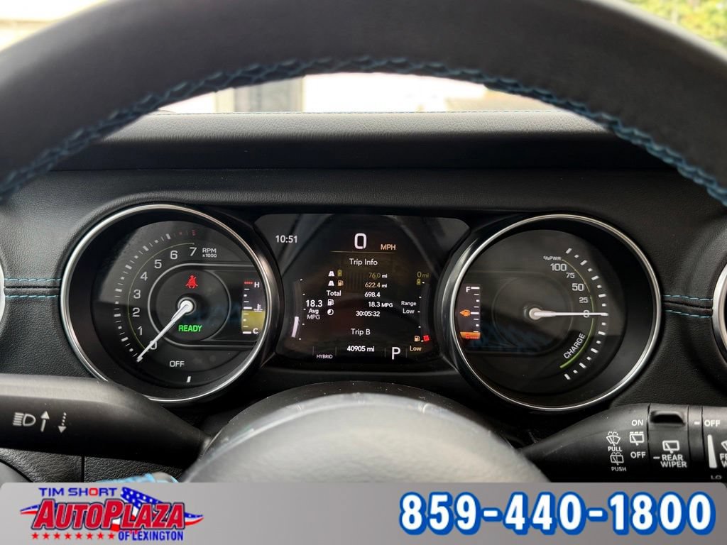 Used 2023 Jeep Wrangler Unlimited Rubicon 4xe w/ Dual Top Group AWD/4WD image 3