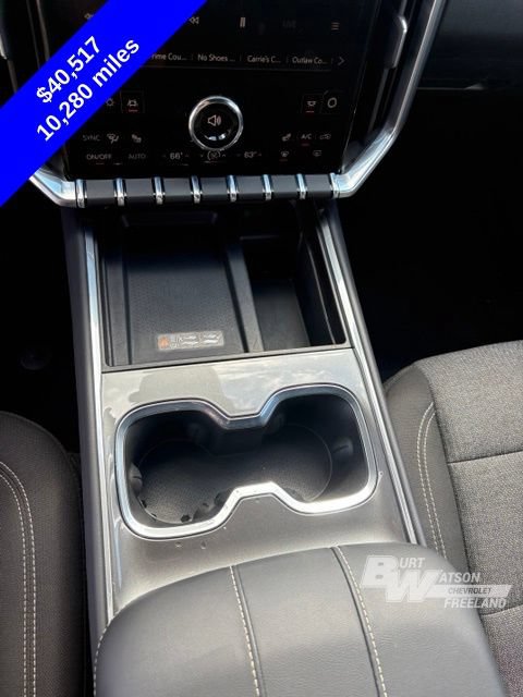 Used 2026 GMC Acadia Elevation FWD image 21