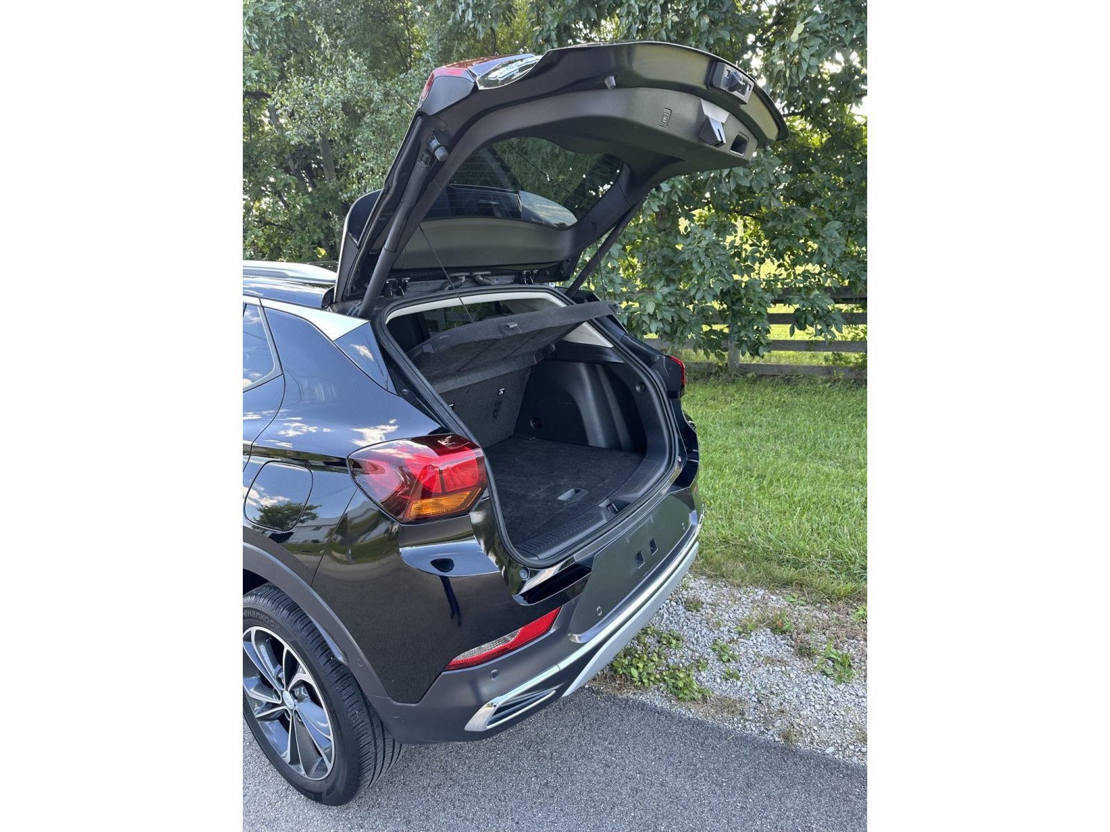 Used 2023 Buick Encore GX Essence w/ Advanced Technology Package AWD/4WD image 30