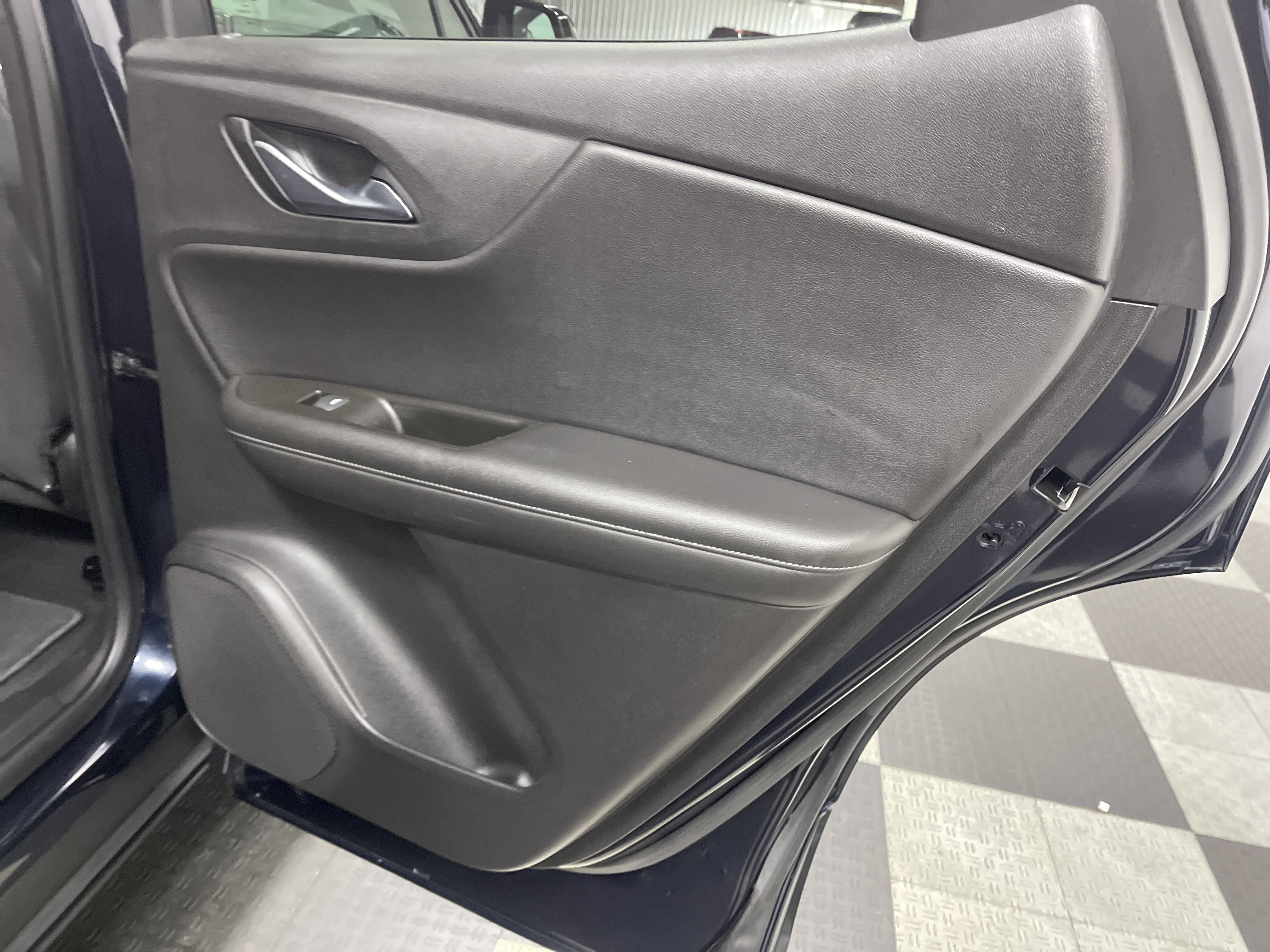 Used 2021 Chevrolet Blazer LT image 19