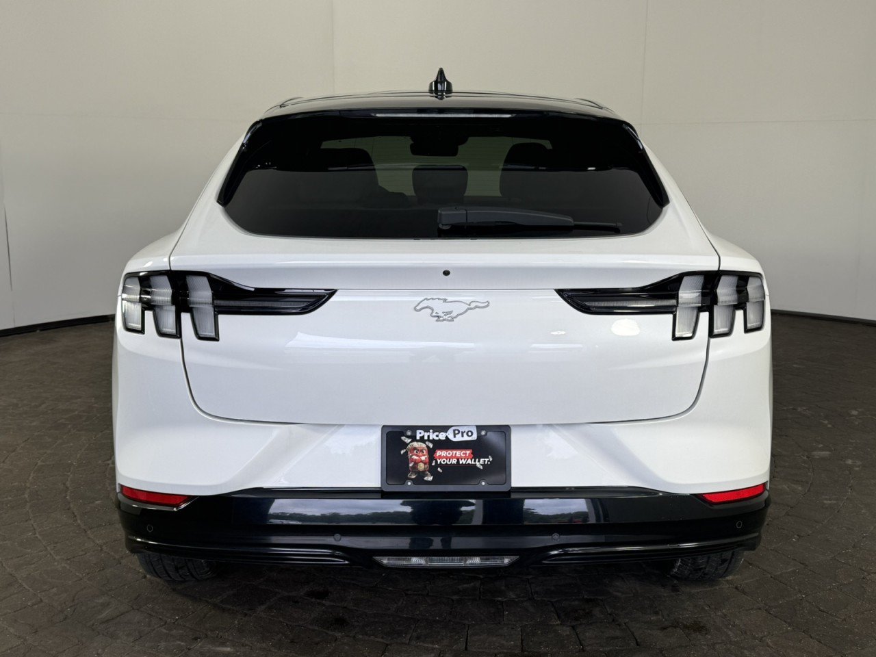 Used 2022 Ford Mustang Mach-E Premium w/ Ice White Appearance Package AWD/4WD image 6