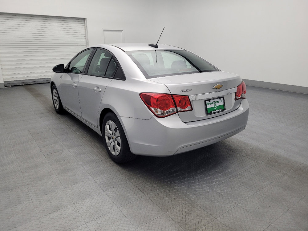 Used 2016 Chevrolet Cruze LS image 5
