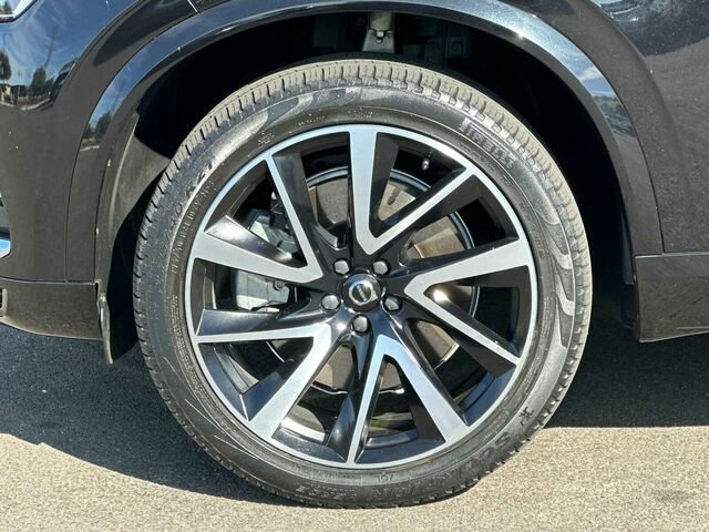 Used 2021 Volvo XC90 T8 Inscription Expression w/ Advanced Package image 36