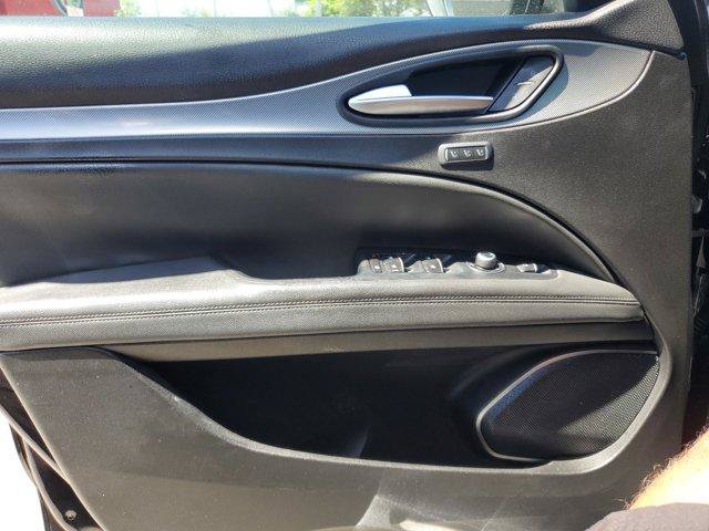 Used 2018 Alfa Romeo Stelvio Ti Sport AWD/4WD image 31