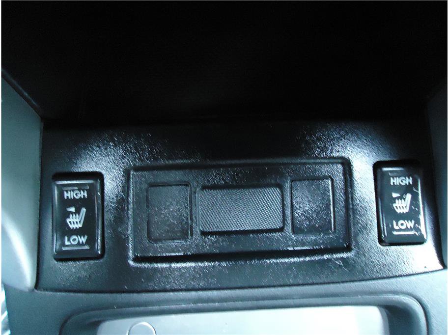 Used 2015 Subaru Forester 2.5i Premium w/ All-Weather Package image 21