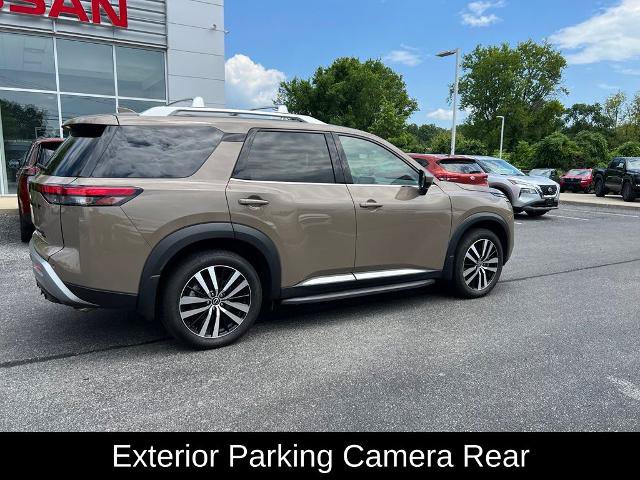 Certified 2024 Nissan Pathfinder Platinum w/ Lighting Package (N93) AWD/4WD image 20