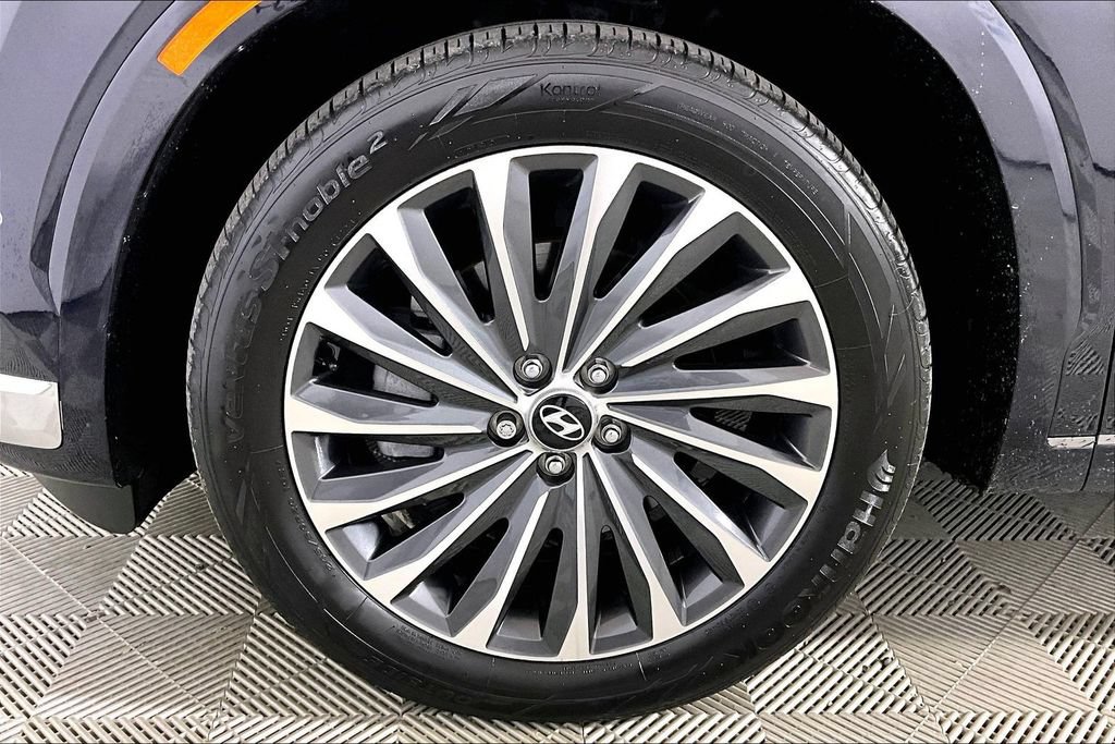Used 2024 Hyundai Palisade Calligraphy FWD image 7