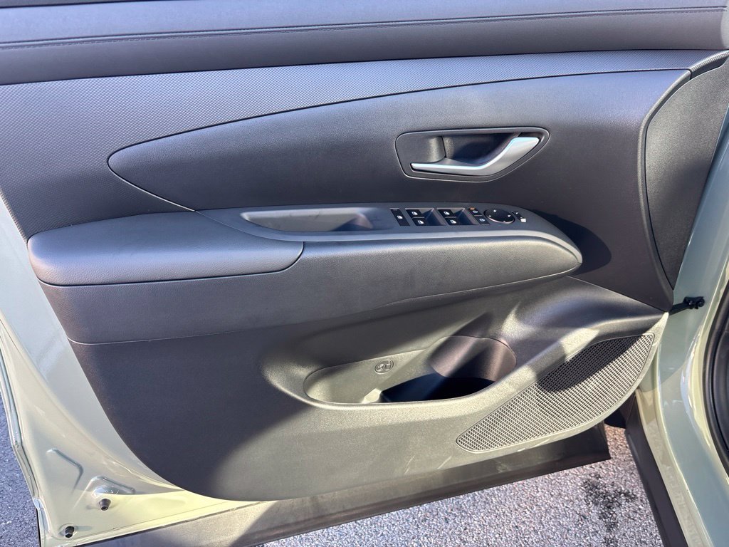New 2027 Hyundai Santa Cruz SE AWD/4WD image 14