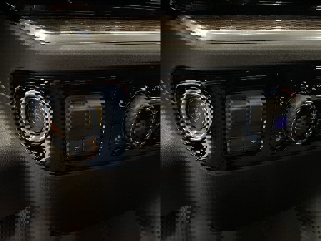 New 2026 Chevrolet Silverado 1500 RST image 25