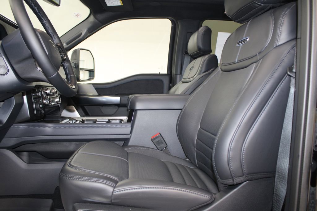 New 2026 Ford F350 4x4 Crew Cab DRW Super Duty image 26