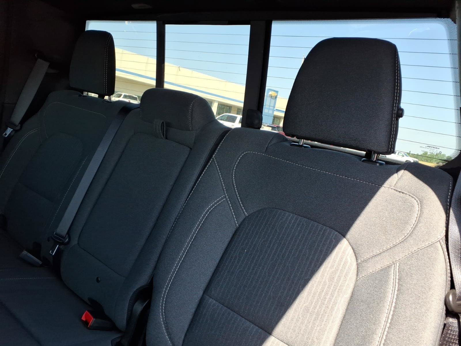 Used 2022 RAM 1500 Big Horn AWD/4WD image 12