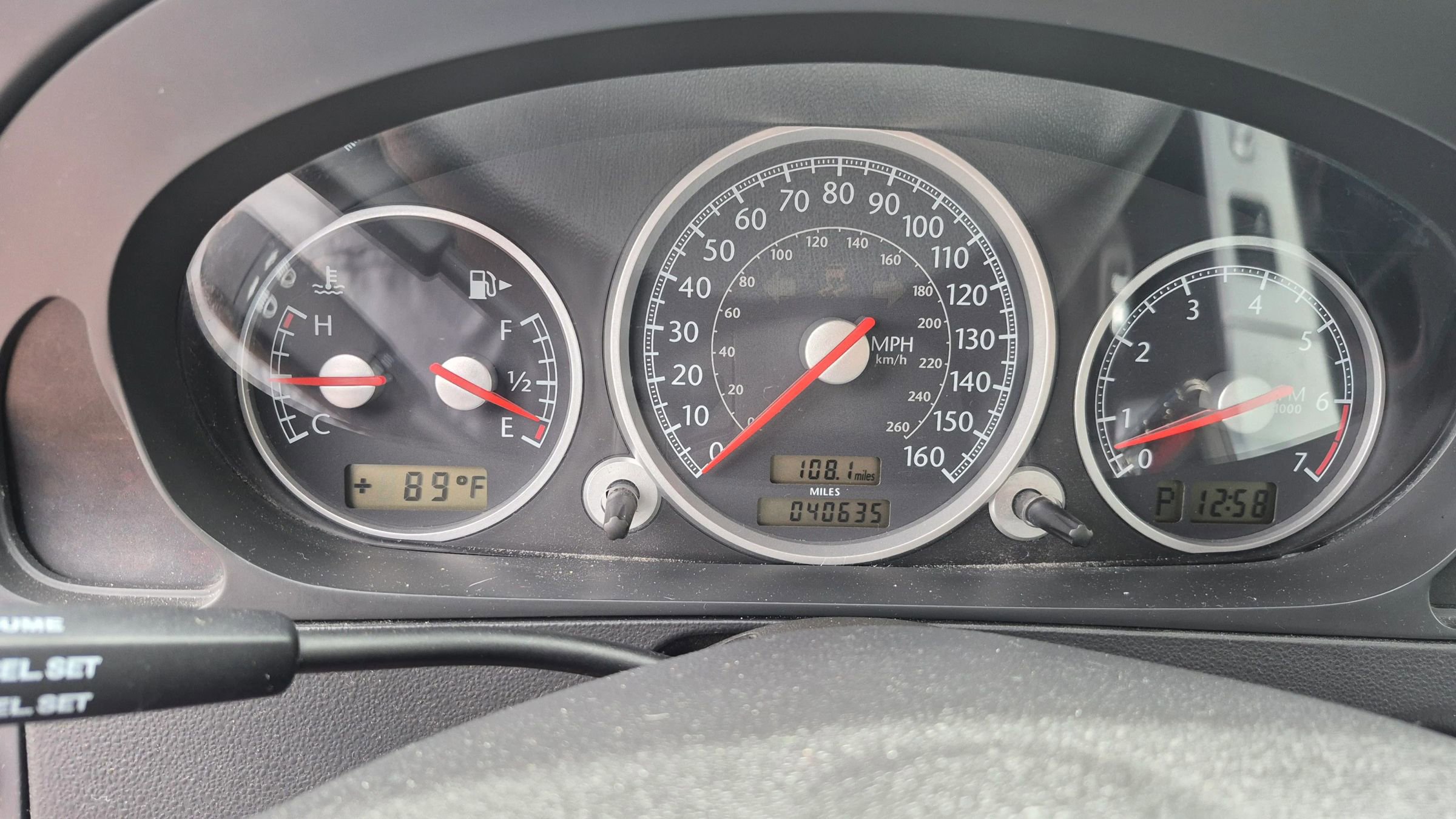 Used 2007 Chrysler Crossfire Convertible w/ Special Edition Group image 18