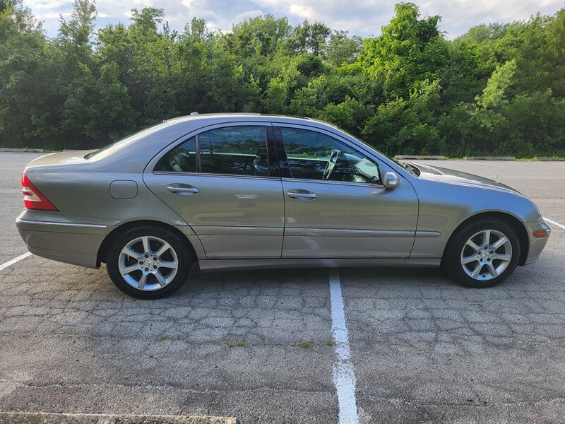 Used 2007 Mercedes-Benz C 280 4MATIC Sedan image 7