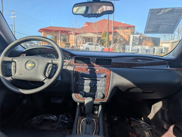 Used 2015 Chevrolet Impala LTZ image 14