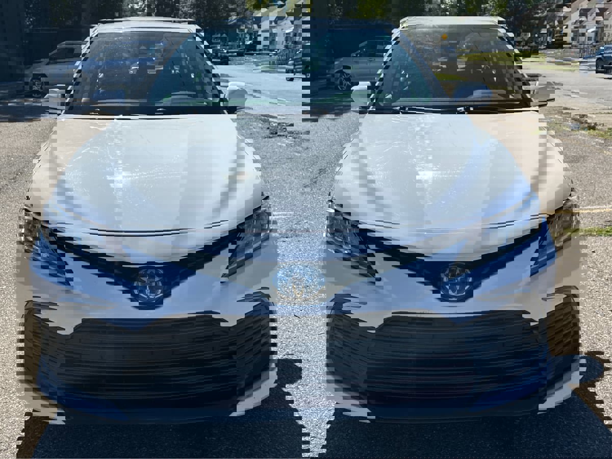 Used 2023 Toyota Camry LE image 20