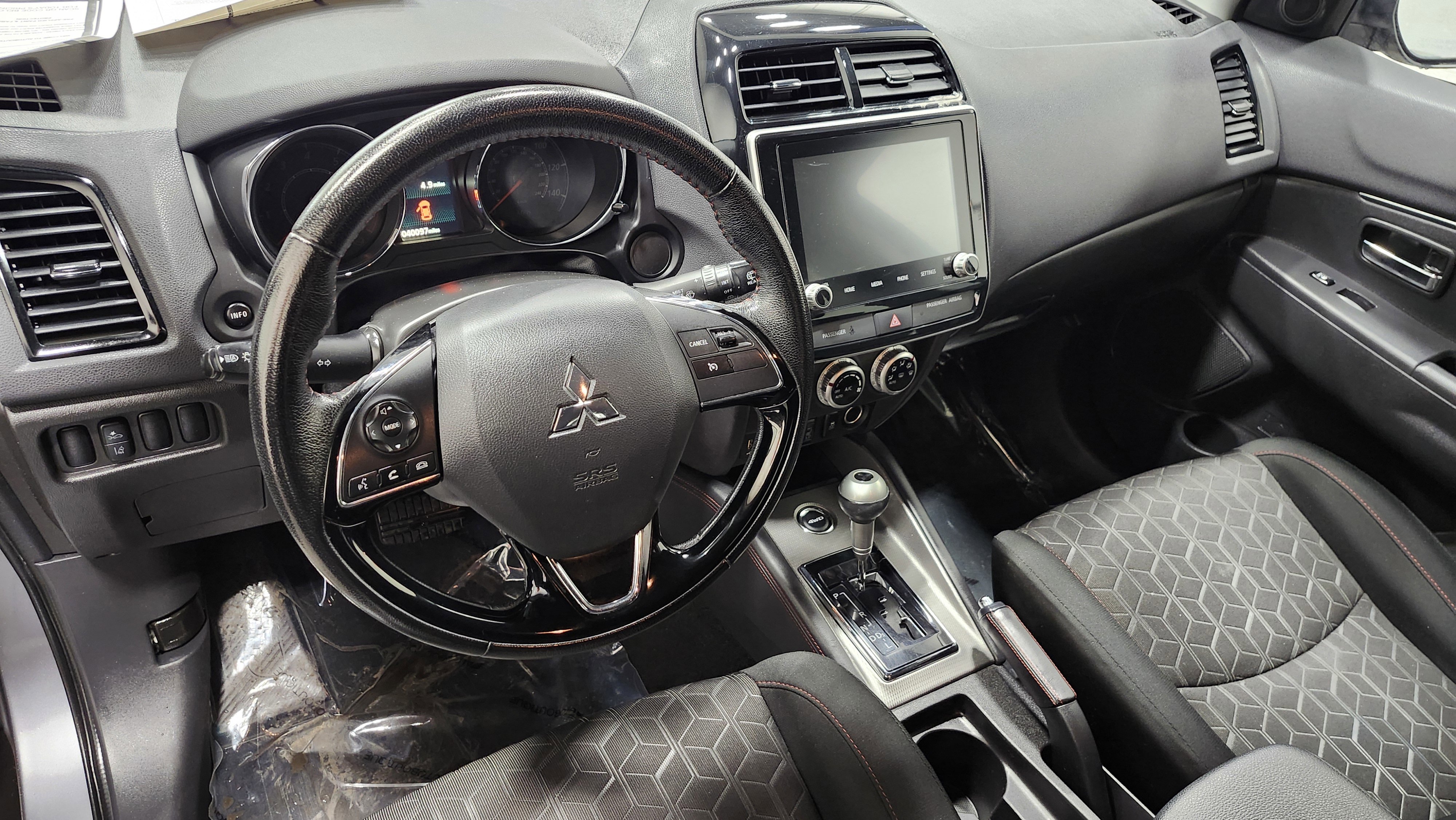 Used 2023 Mitsubishi Outlander Sport LE image 26