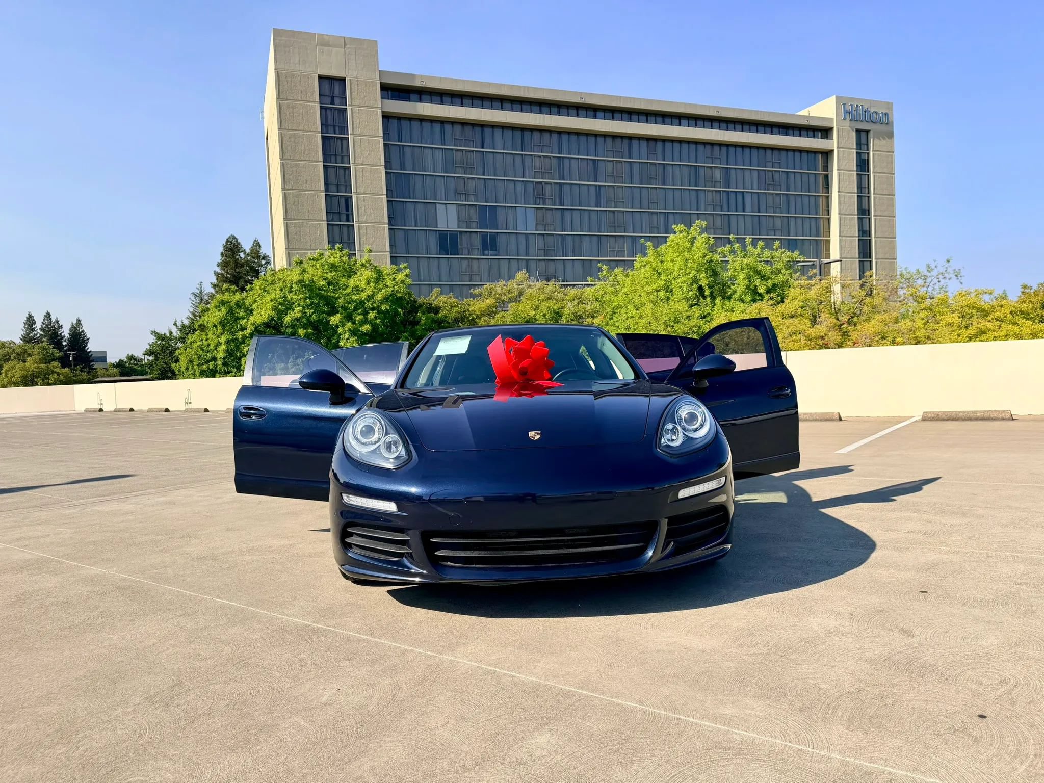 Used 2016 Porsche Panamera Edition RWD image 44