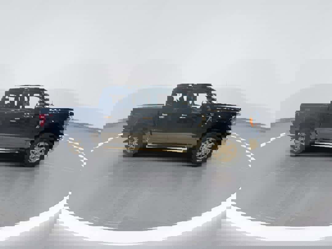 Used 2022 Ford F150 XLT w/ Equipment Group 301A Mid image 9