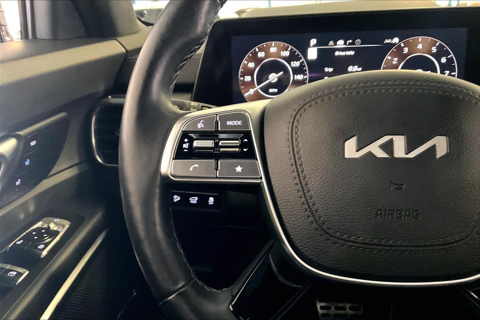 Used 2023 Kia Telluride SX Prestige X-Pro AWD/4WD image 22