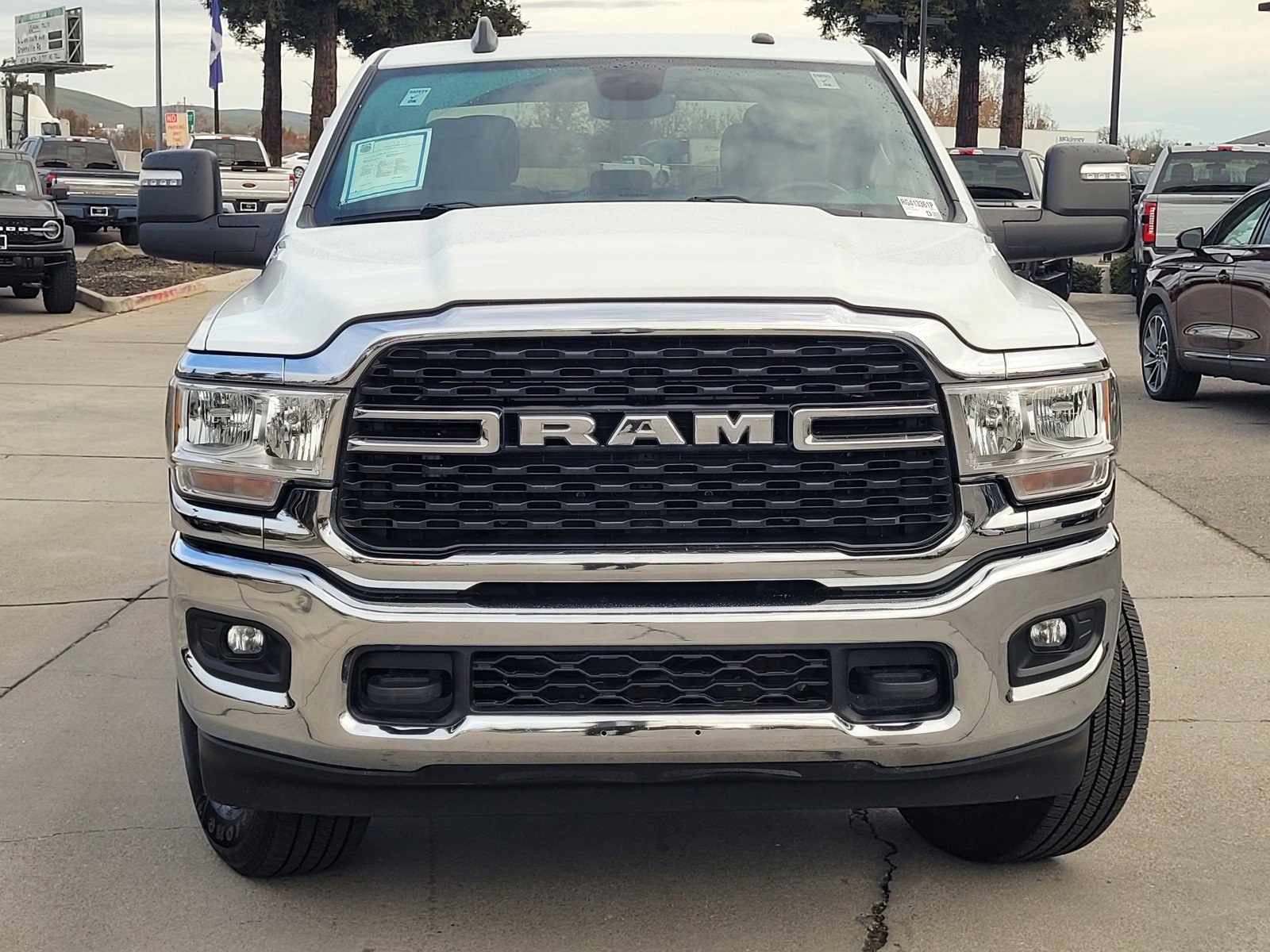 Used 2024 RAM 2500 Big Horn w/ Bed Utility Group image 2