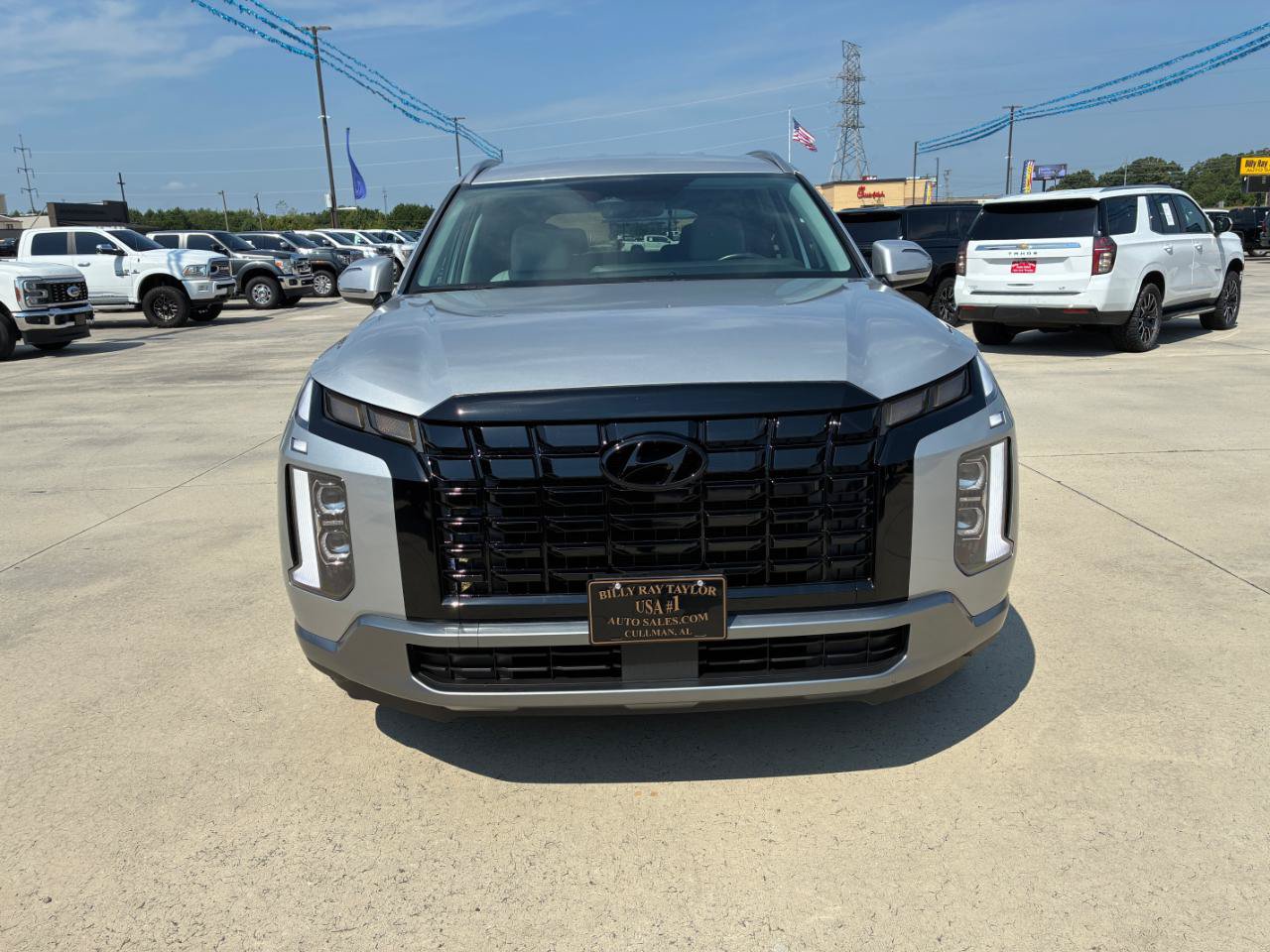 Used 2024 Hyundai Palisade SEL AWD/4WD image 3
