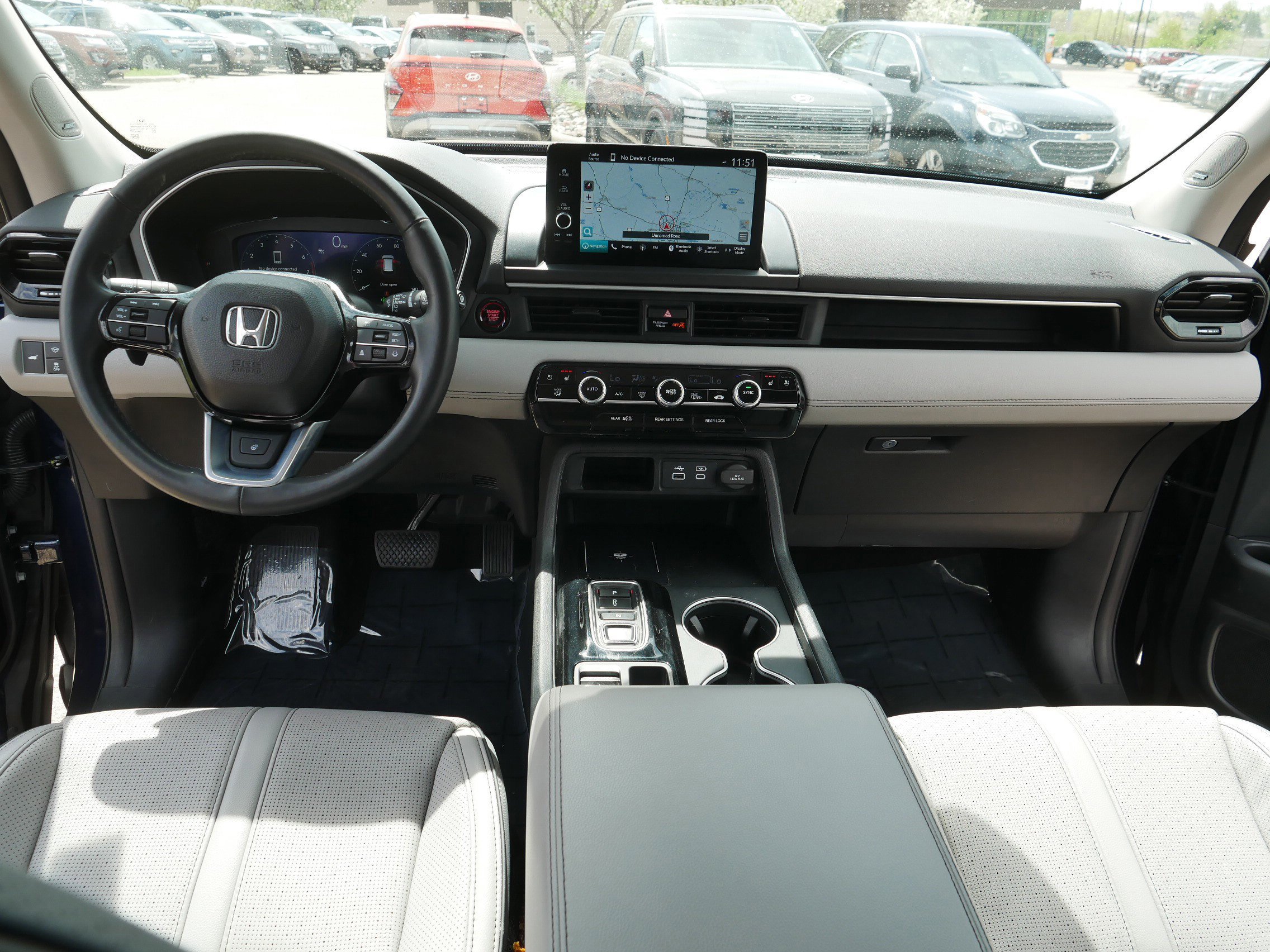 Used 2023 Honda Pilot Elite image 22