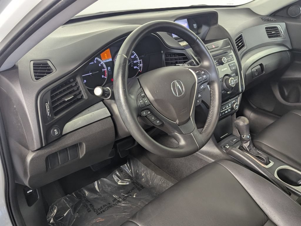 Used 2016 Acura ILX FWD image 10