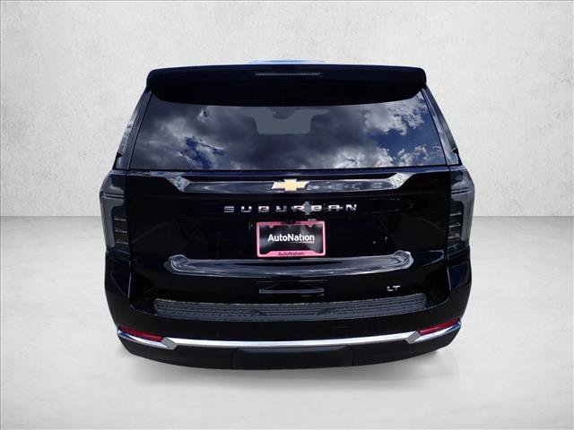 New 2026 Chevrolet Suburban LT w/ Comfort Package AWD/4WD image 3