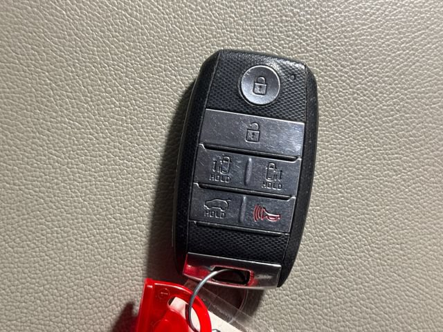 Used 2017 Kia Sedona SX Limited FWD image 42