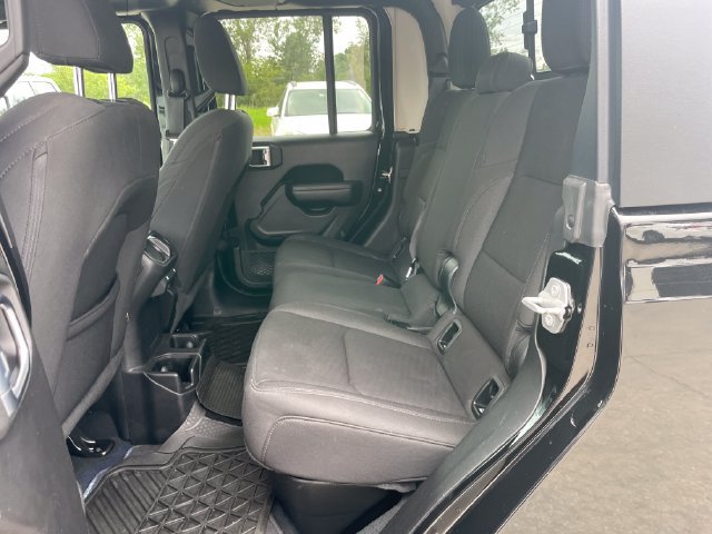 Used 2022 Jeep Gladiator Sport AWD/4WD image 28